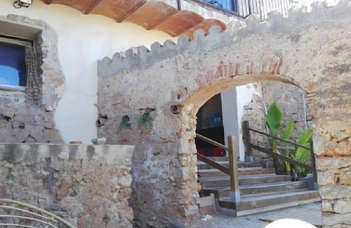 Masriudoms Cottage | Self catering Cal Jaume Xeco for 10 people