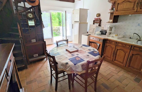 Saint-Savinien House | Self-catering cottage in Saint-Savinien-sur-Charente