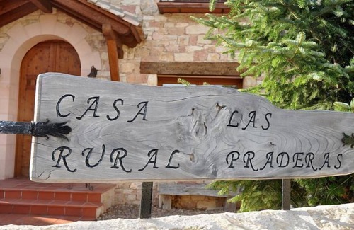 Pradena Cottage | Self catering cottage Las Praderas for 10 people