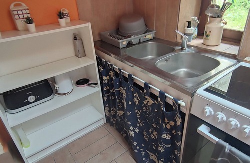 Pleyben House | self-catering cottage for 7 persons with animals