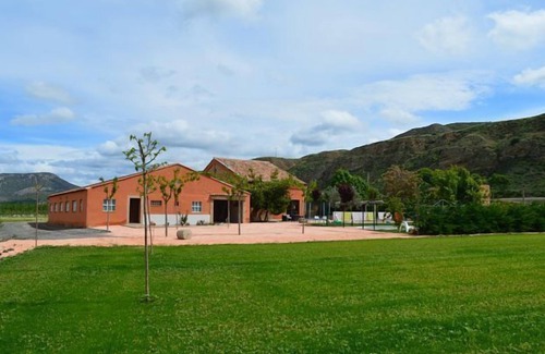 Ivars de Noguera Cottage | Self catering Ca la Ferratina for 10 people