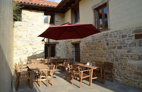 Esteribar Cottage | Self catering Etxegibel for 14 people