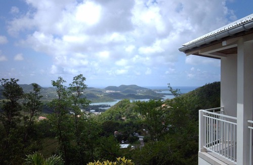 Le Marin House | Self-catering F3 apartment, in a quiet, charming, airy and panoramic setting