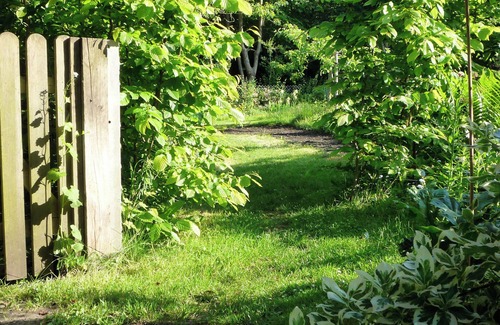 Cribbs Causeway Cottage | Self catering cottage in Bristol, lovely rural setting, excellent facilities