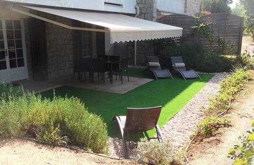 Isolella Apartment | Self catering ground level of a villa, close to the sea