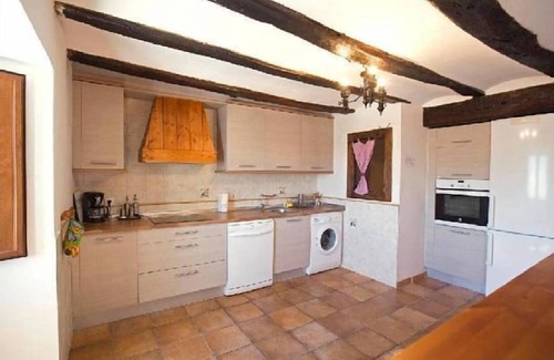 Iza Cottage | Self catering jaxo etxea for 10 people