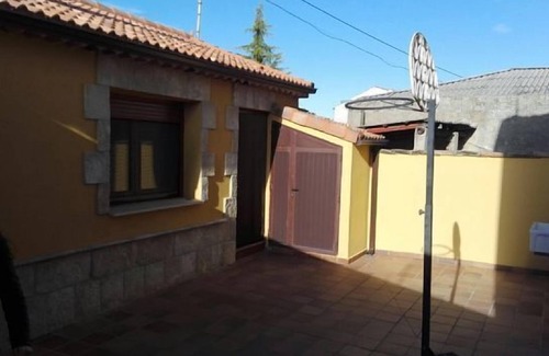 Anguix Cottage | Self catering La Verde Villa for 11 people