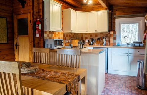 Duirinish Cabin | Self-Catering log cabin near Plockton and the Isle of Skye secluded, well equipped and dog friendly.