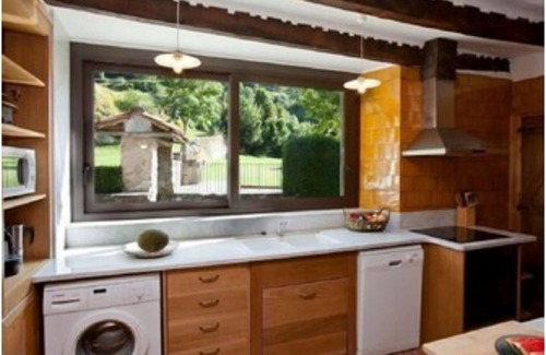 Vidra Cottage | Self catering Mas Quintana de Ciuret for 35 people