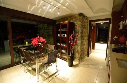 Badain Cottage | Self catering O Molín de L'Irués y A Ceresera for 4 people