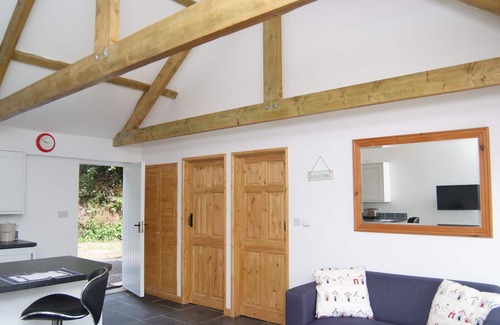 Trewen Cottage | Self Catering Rural Farm Cottage + Heated Pool Cornwall