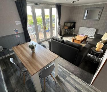 Gairloch Apartment | Self Catering Spacious 2 Bed Apartment with sea views