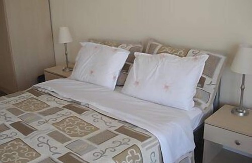 Aksakovo Villa | Self-catering Summer Cottage With Swimming Pool