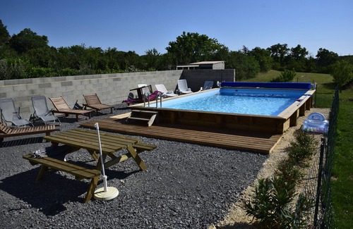 Saint-Remeze House | Self-catering vacation home for 6 to 10 people adapted for PMR in St Remèze Swimming pool