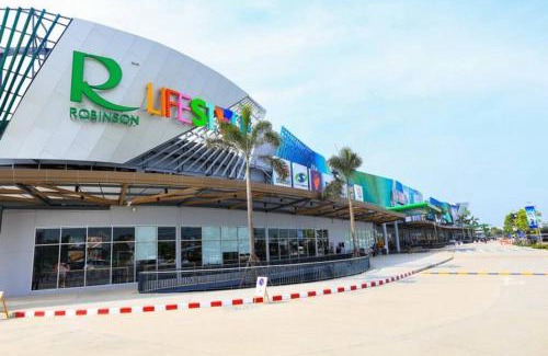 Lat Krabang Apartment | Self Check in 10min to BKKairport Train2Town Near Mall Local Market WIFI