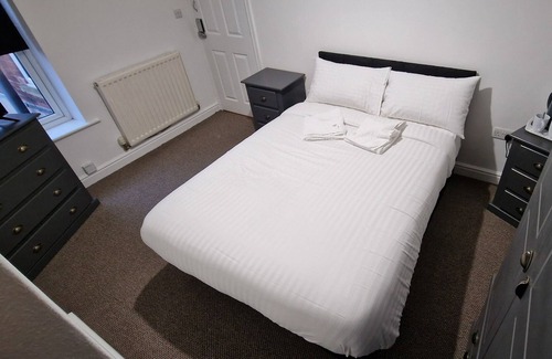 Doncaster House | Self Check In Apartment Doncaster