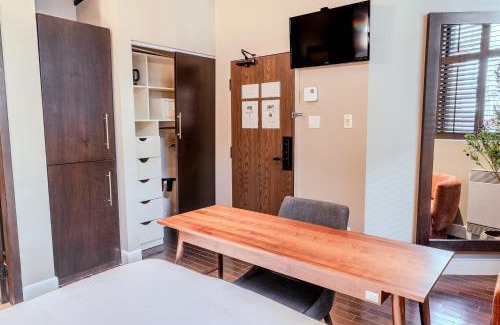Latin Quarter Apartment | Self Check-In Boutique Hotel - Quartier latin - Room 102