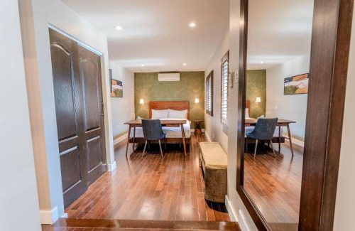 Latin Quarter Apartment | Self Check-In Boutique Hotel - Quartier latin - Room 203