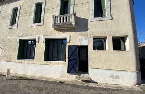 Saint-Andre-de-Sangonis Apartment | Self-contained apartment in village house