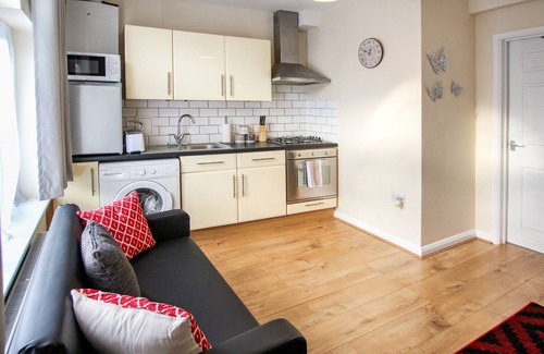 High Wycombe Apartment | Self-contained 1 bed apartment Town Center High Wycombe