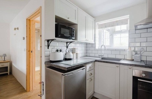 Howlett End House | Self contained and self catering annexe. Situated up a lovely quiet country lane