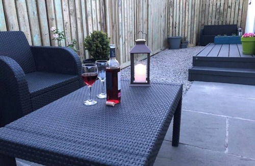 Trethurgy Apartment | Self Contained Annex near Eden, Knightor and 10 min drive to beaches