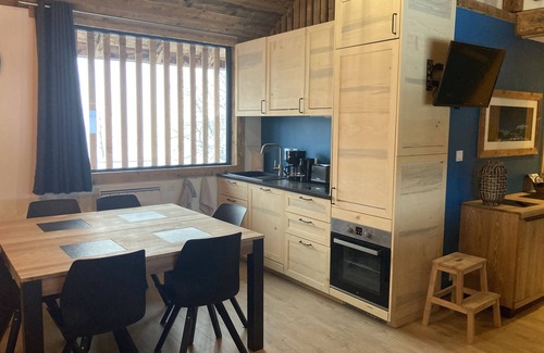Morillon Apartment | Self-contained apartment in Morillon Village, 200m from the cable cars