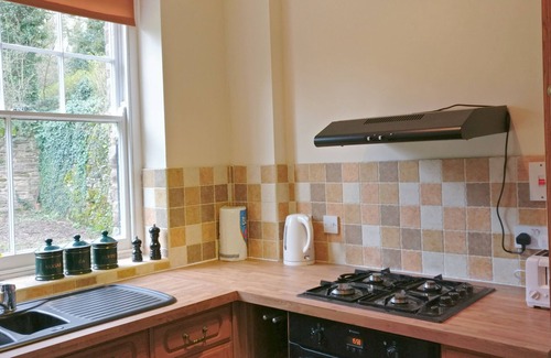 Bromyard Apartment | Self contained ground floor flat in peaceful location, excellent views and walks