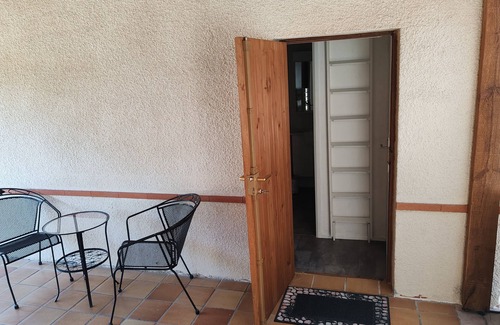 Fontenilles Apartment | Self-contained studio