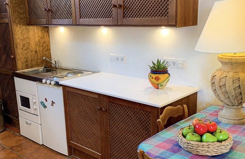 La Parata Apartment | Self Contained Studio for two persons with amazing views and outside terrace.