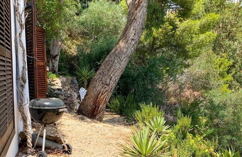 La Parata Apartment | Self Contained Studio for two persons with amazing views and outside terrace.