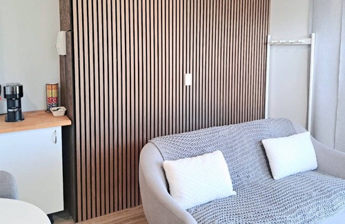 Vasse House | Self-Contained Studio in Kealy, Vasse – Private, Modern & Central- Vasse Apartment