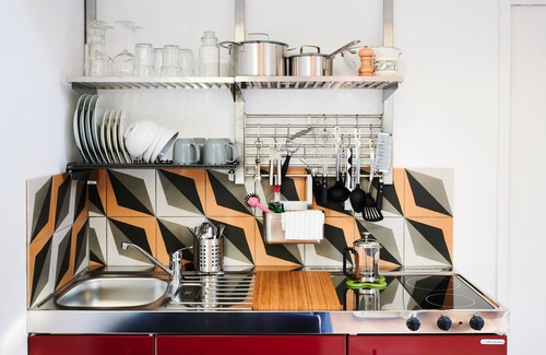 Lewes Apartment | Self-contained studio w/ terrace & parking in a quiet & central location