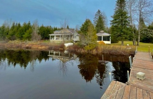 Saint-Alfred House | Self-sufficient cottage on the lake
