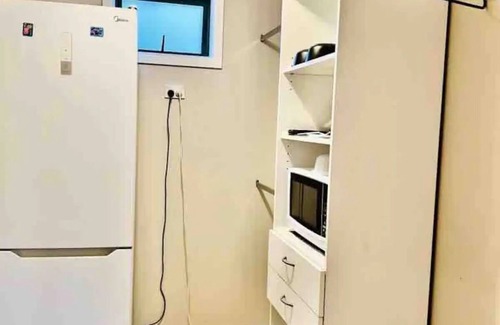 Auckland Apartment | #SelfContainedStudio,private entrance,park at door