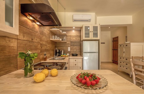 Livadia House | Seli Village House - spacious house for 6 people near the sea