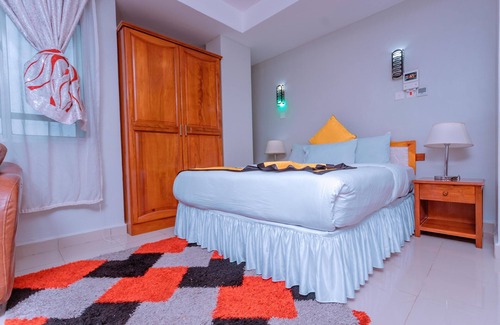 Moshi Hotel | Selig Resort