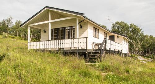 Russenes Ski Chalet | Seljenes Cottage