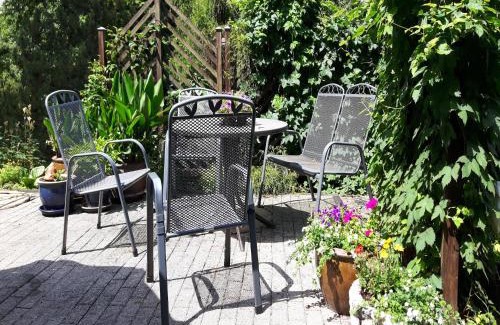 Sellerich Apartment | Sellerich Forest Hideaway