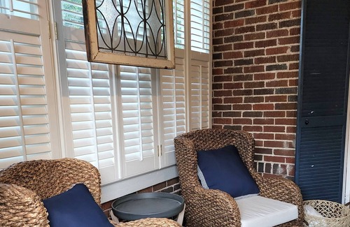 Selma House | Selma Cottage Right In Middle of Historic District