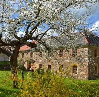 Kajov Apartment | Selský Dvůr- apartmány a keramická dílna