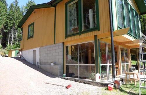 Arkelstorp Villa | Semestervilla vid sjö