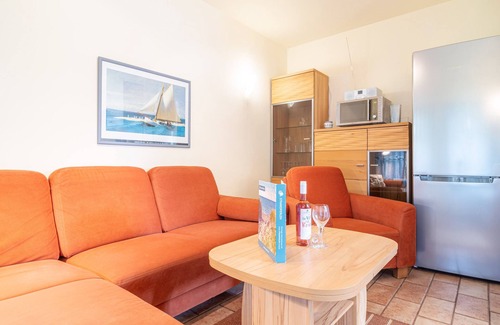 Ostseebad Wustrow House | Semi-detached house Weidenhof 6b in the Baltic seaside resort of Wustrow