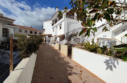 Calabardina House | Semi-detached duplex for 7 guests 100 meters from Calabardina beach.