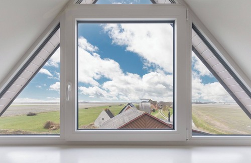 Suden Apartment | Semi-detached house "Utblick" on Nordstrand for up to 4 people