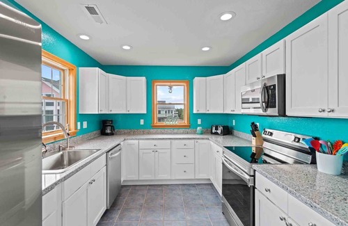 Rodanthe House | Semi-Ocean front property with direct access to beach from property