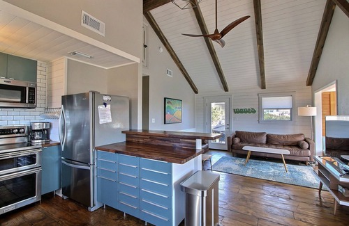 Rodanthe House | Semi-oceanfront/pet friendly/4 br - Mahalo House. Steps to beach