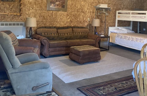 Champion Cabin | Semi-rustic on a quiet lake