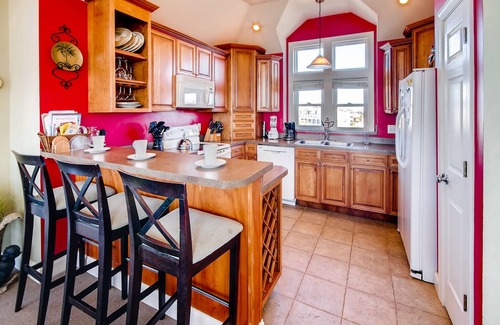 Wind Over Waves House | Semi-Soundfront Dog Friendly w/Pool, Hot Tub, Game Room, Community Boat Ramp