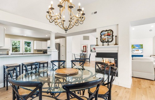 Corolla House | Semi-Soundfront Elegance w/Pool & Hot Tub